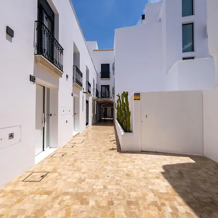 Moott Homes Arco De Braulio Duplex 6 Apartment *