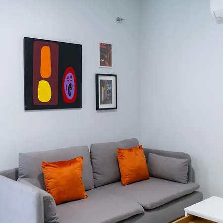 Moott Homes Arco De Braulio Duplex 6 Apartment *