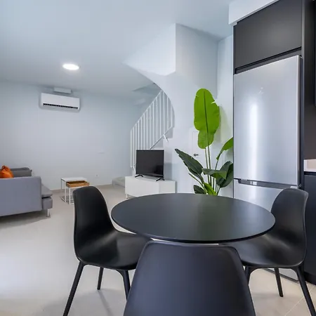 Moott Homes Arco De Braulio Duplex 6 Apartment Almeria
